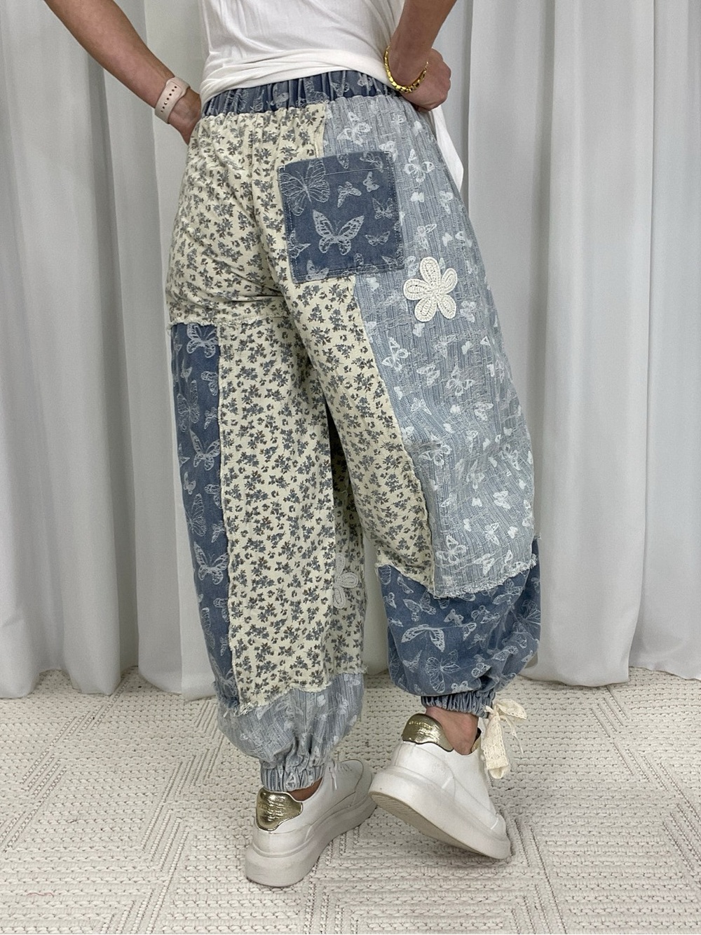 POL Patchwork Lace Embroidered Butterfly Denim Joggers Pants Size Small - Picture 2 of 5